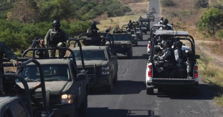 Muere campesino al pisar mina del narco en Michoacán