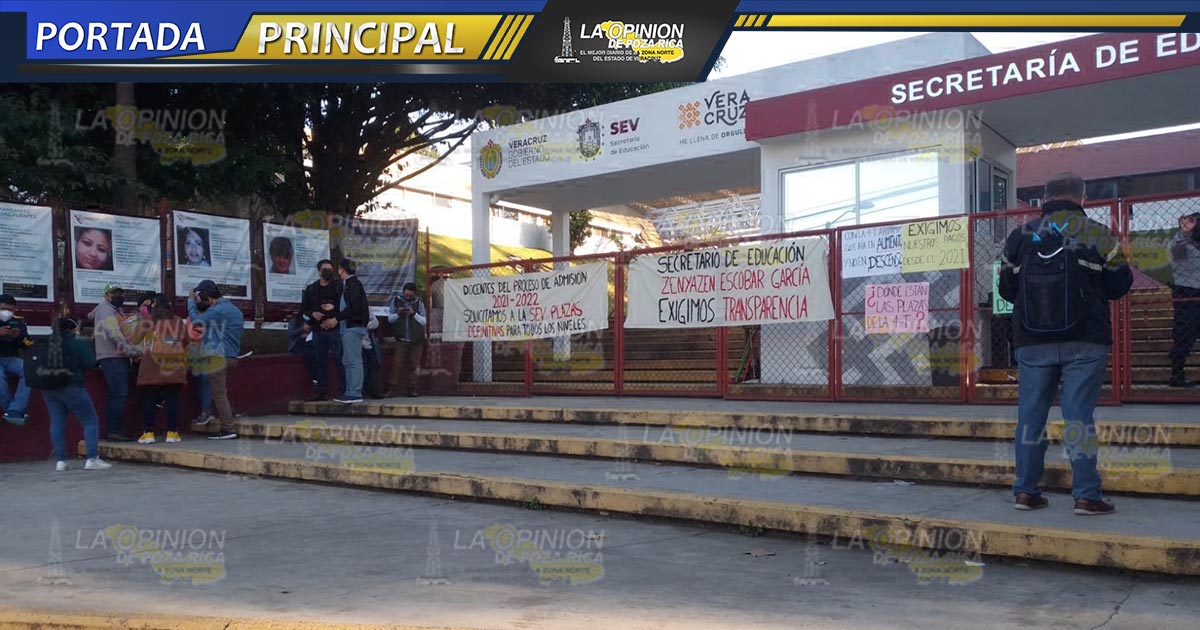 No sueltan plazas a maestros