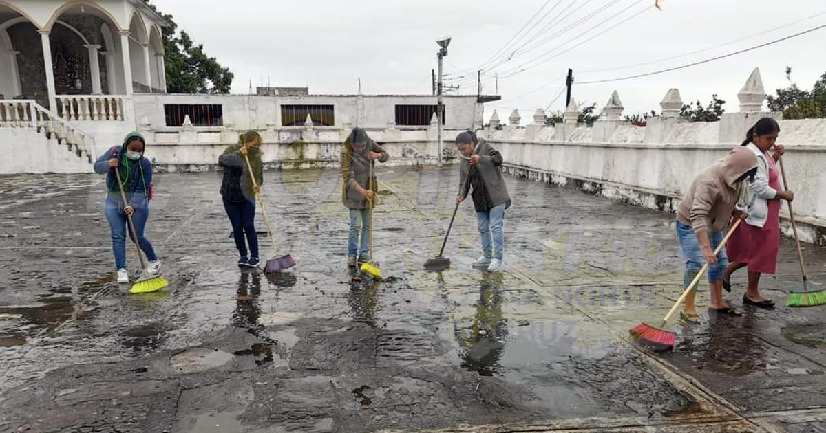 Preservan espacios públicos e históricos en Coxquihui