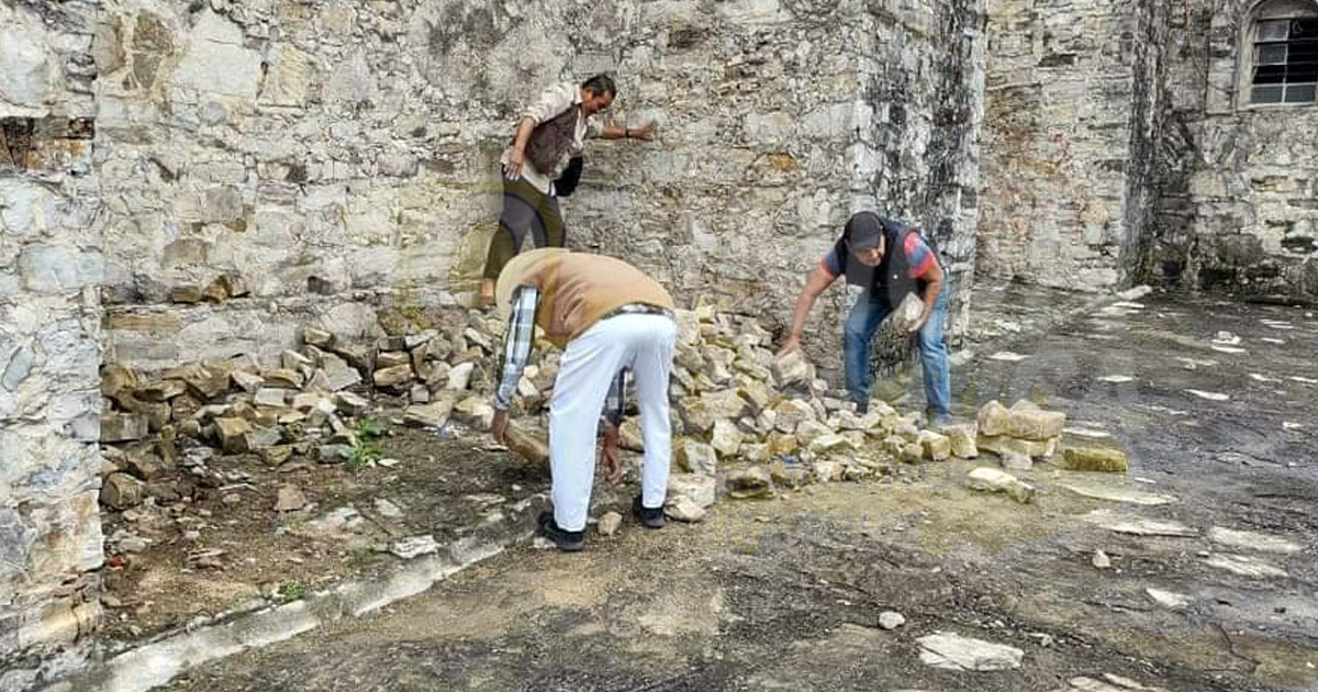 Preservan espacios públicos e históricos en Coxquihui