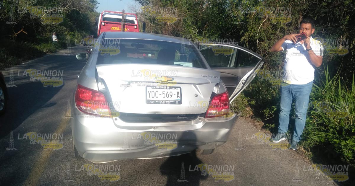 Taxista choca contra Aveo Taxista choca contra Aveo 5