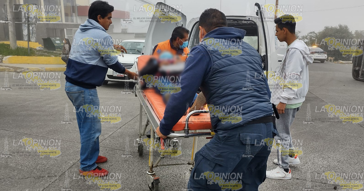 Tráiler se quedó sin frenos y provoca carambola