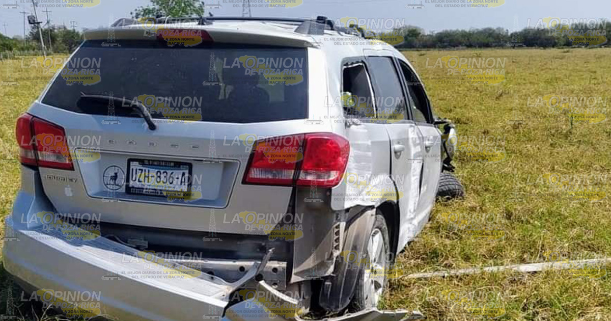 Un herido al volcar lujosa camioneta