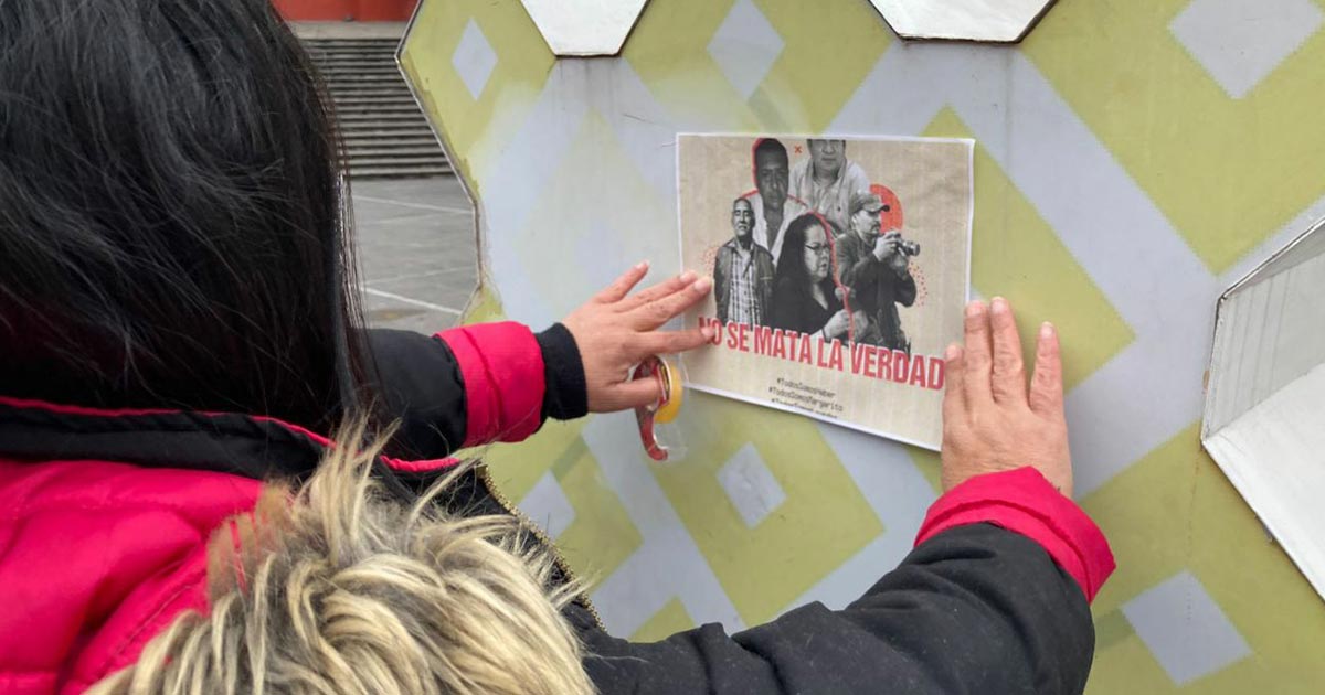 Protestan periodistas en Xalapa y Orizaba Protestan periodistas en Xalapa y Orizaba 2