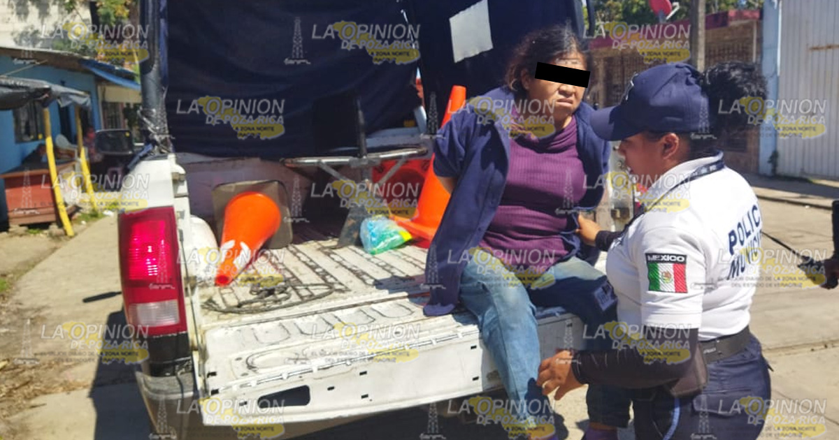 "La Toña" atraca pollería en el Mercado Adolfo López Mateos