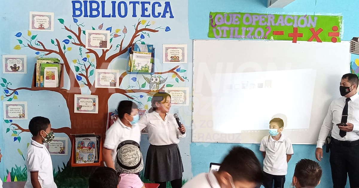 Acercan cursos de proximidad social a escuelas