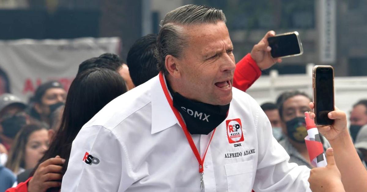 Alfredo Adame amenaza con no dejar la política Alfredo Adame amenaza con no dejar la política