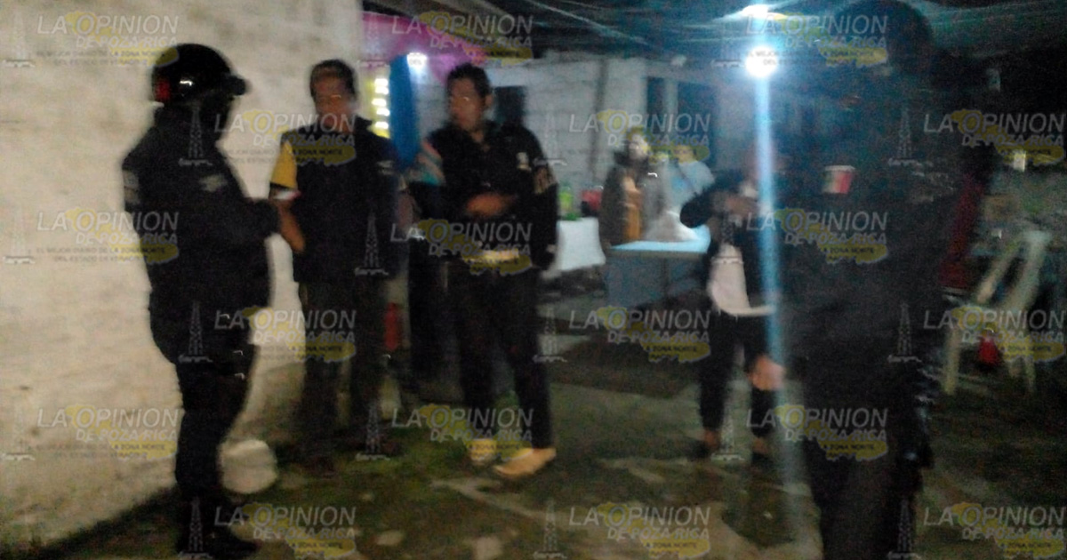 Amenazó a sus vecinos con arma blanca