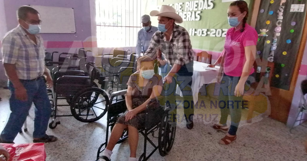 Apoya a personas con discapacidad