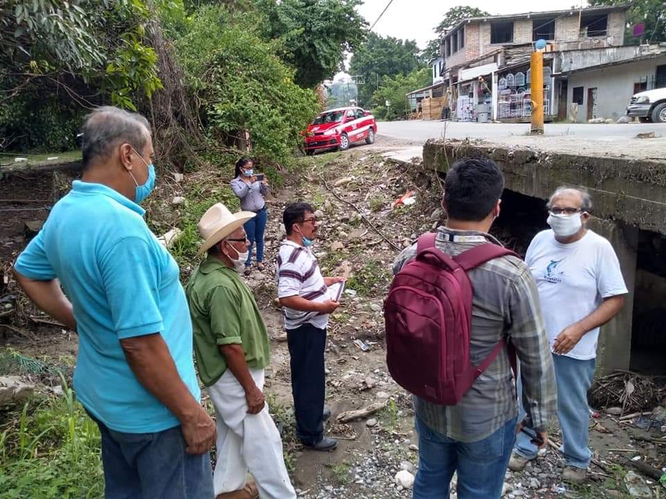 Buscan minimizar daños por inundaciones en Coyutla