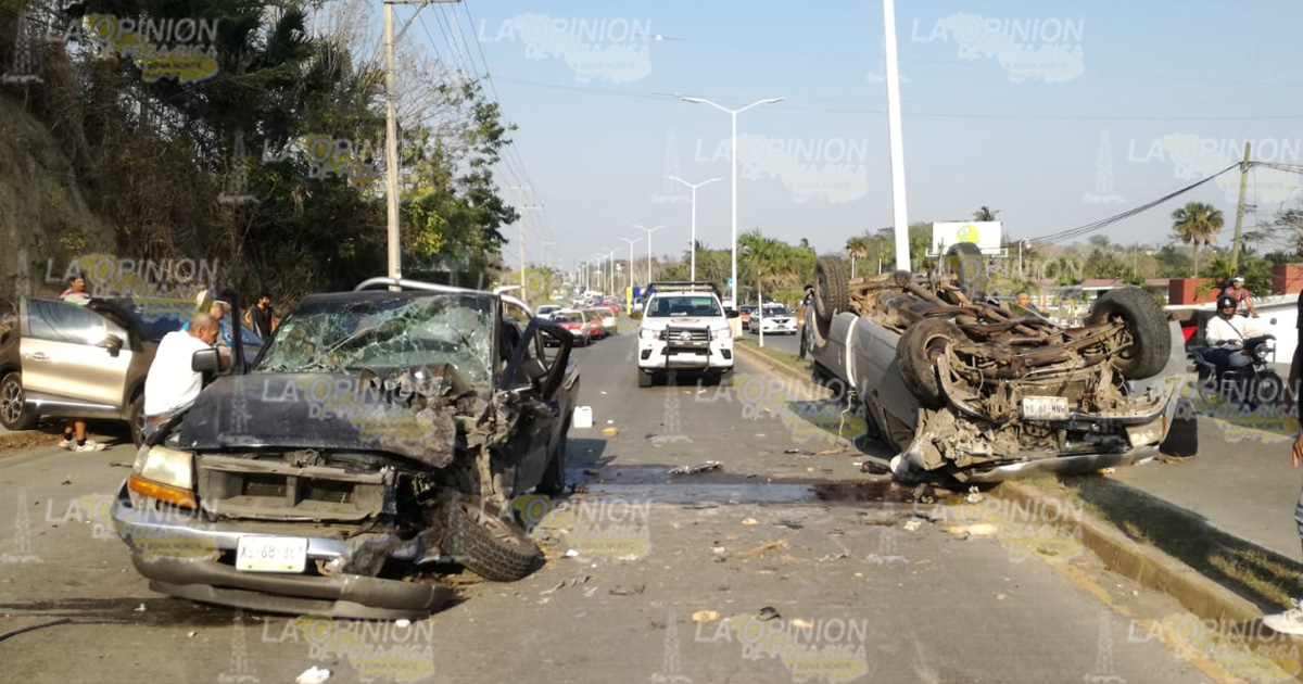 Carambolazo deja 6 heridos | VIDEO