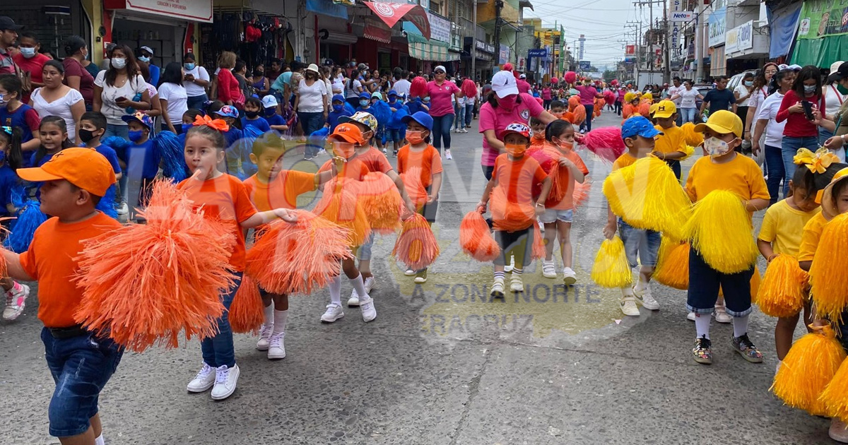 Con desfile infantil reciben la primavera