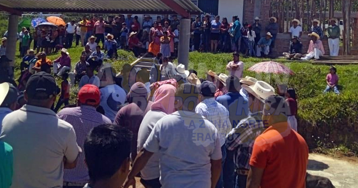 Concluye elecciones de agentes y subagentes en Coyutla