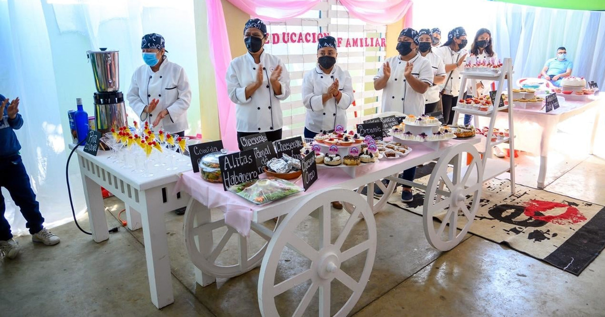 Evalúan a alumnos de la Misión Cultural 104