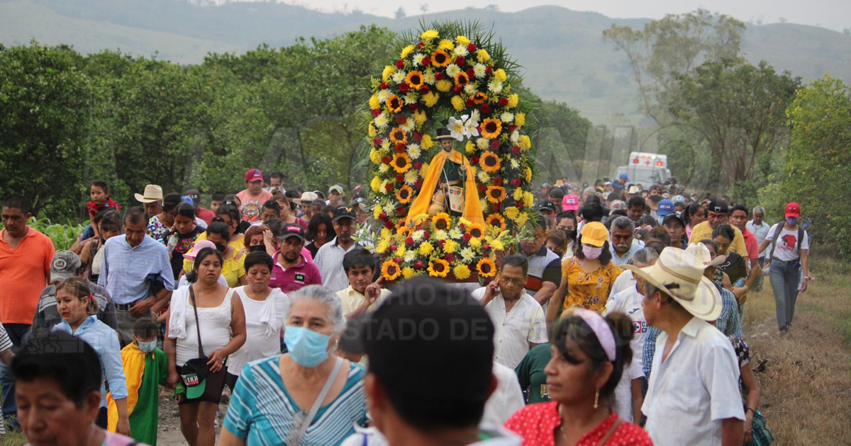 Le cantan las mañanitas a San José