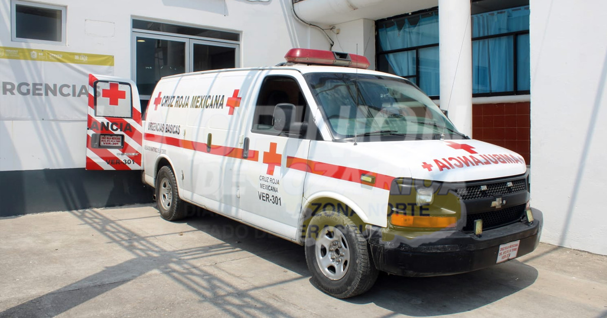 Menor de edad sufrió una caída de un tractor y posteriormente fue arrollado.