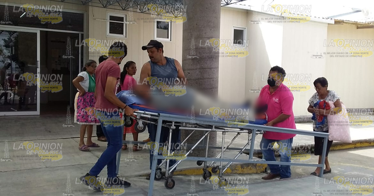 Motociclista golpeado tras arrollar a un abuelito