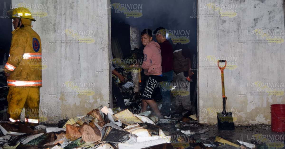 Se incendia un Beneficio de café, en Plan de Arroyos