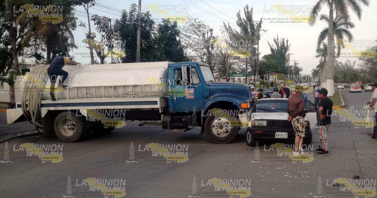 ¡Embestidos por una pipa!