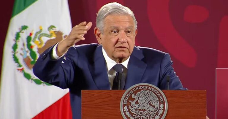 Traidores a la patria: AMLO tras fracaso de reforma eléctrica