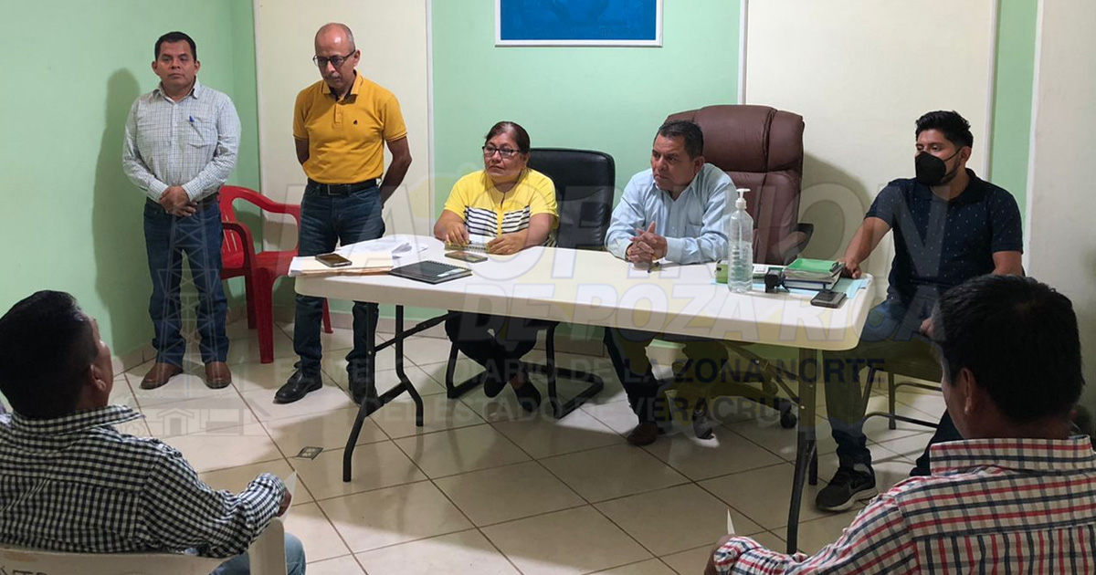 Alcalde toma protesta a nuevos agentes y subagentes en Progreso de Zaragoza