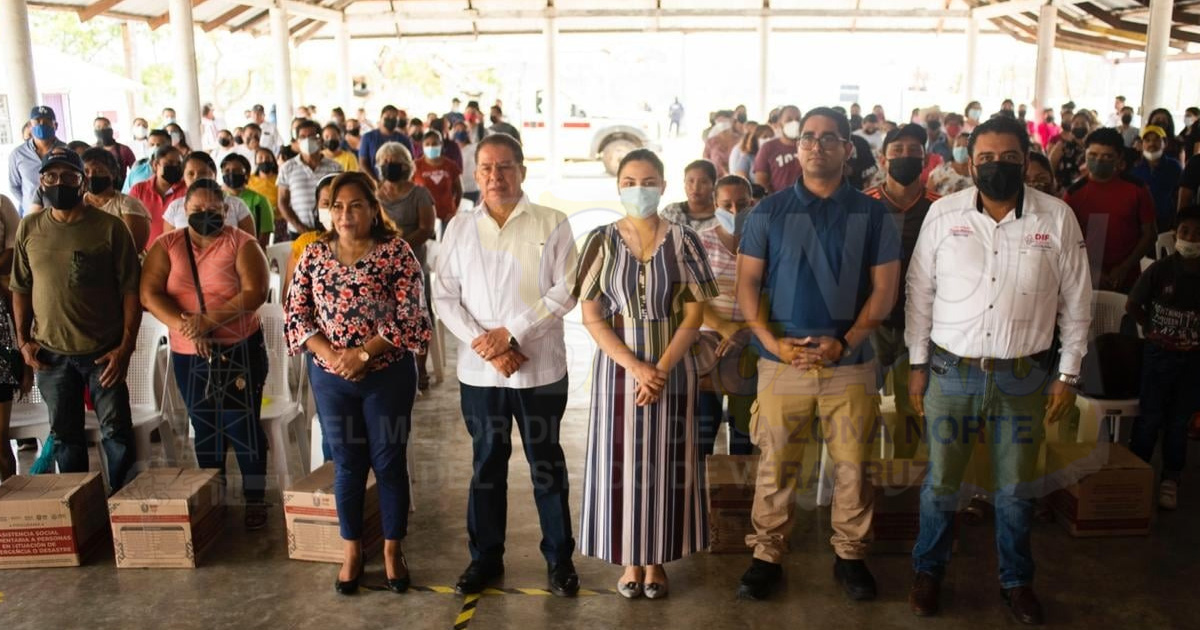 Apoyos emergentes a familias vulnerables de Tuxpan