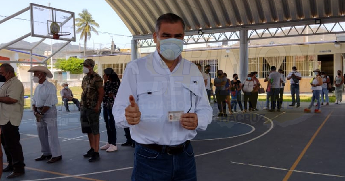 Autoridades forman parte de la consulta ciudadana en la Sierra de Puebla