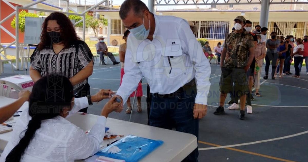 Autoridades forman parte de la consulta ciudadana en la Sierra de Puebla