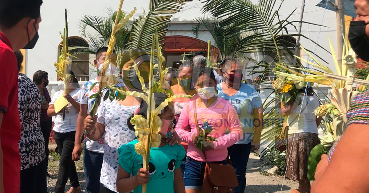 “Bendito el que viene en nombre del Señor”, proclaman católicos