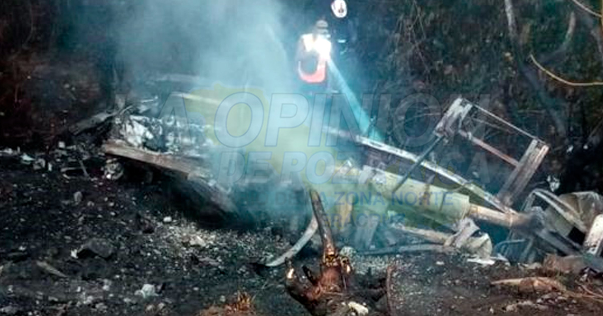 Buscan al operador de pipa incendiada