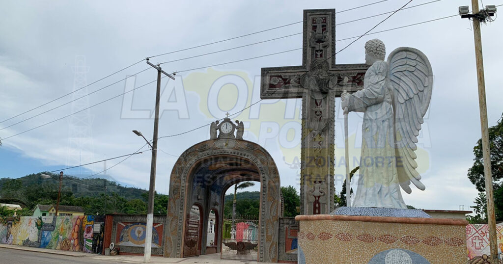 Avanza limpieza de cementerios municipales