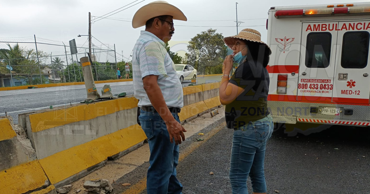 Choca con muro de contención