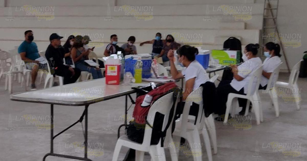 Convocan a la aplicación de la cuarta dosis anti-COVID