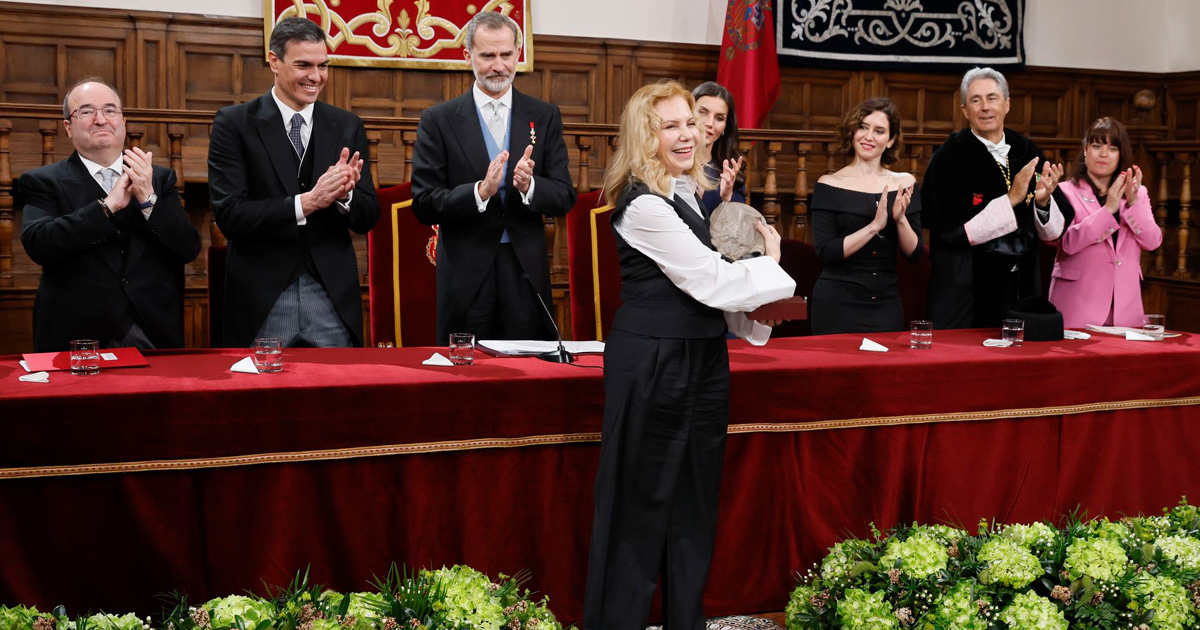 Cristina Peri Rossi agradece el Premio Cervantes con un discurso feminista y antibelicista