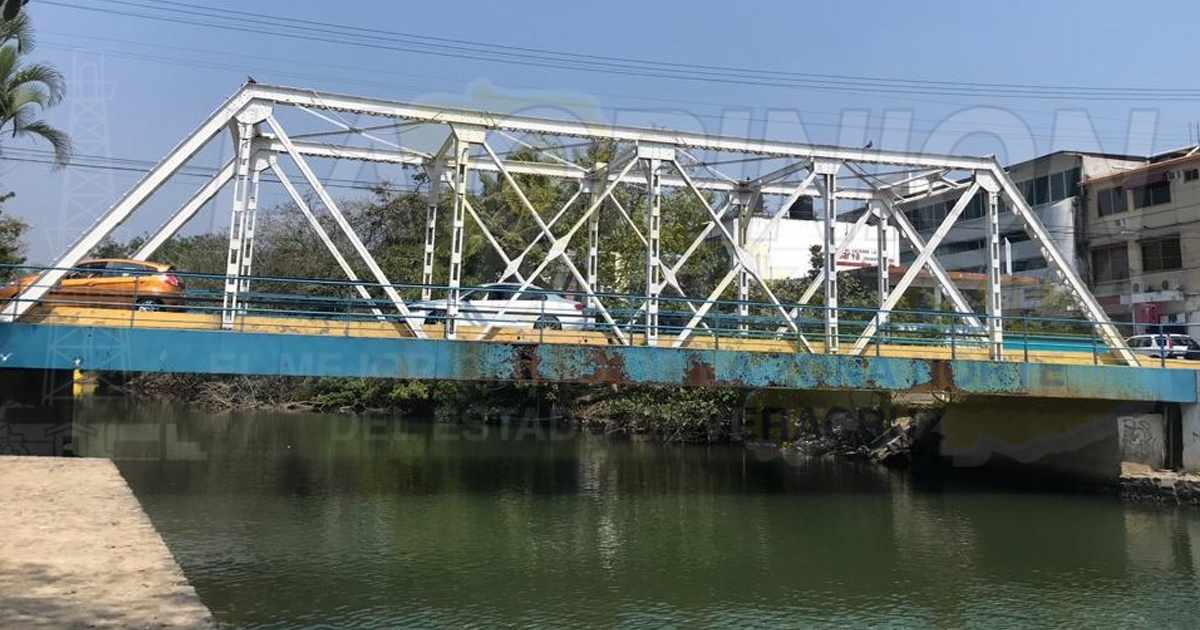 Daños en el histórico Puente Tenechaco