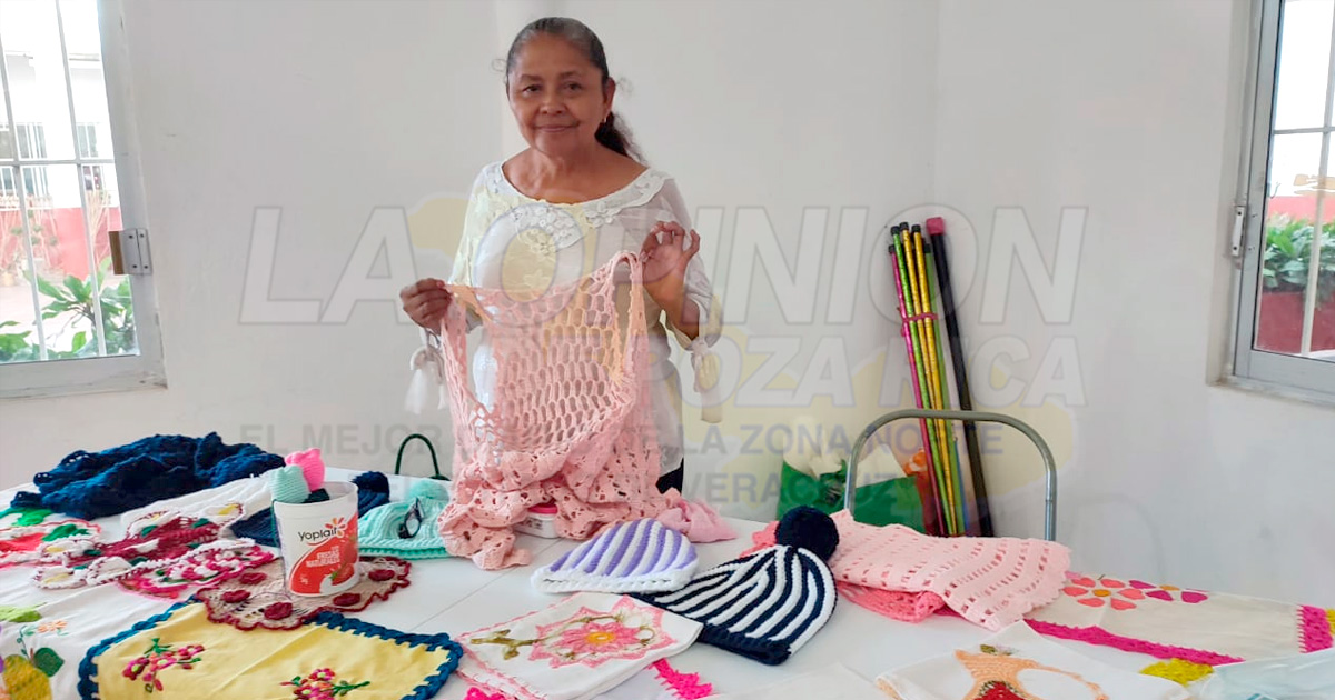 Fomenta la economía a través del bordado