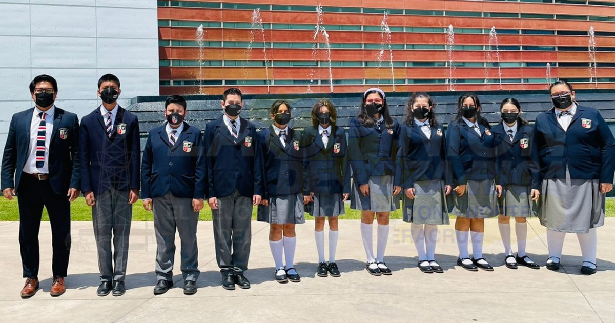 Ganan tuxpeños en competencia internacional de Ciencias y Robótica