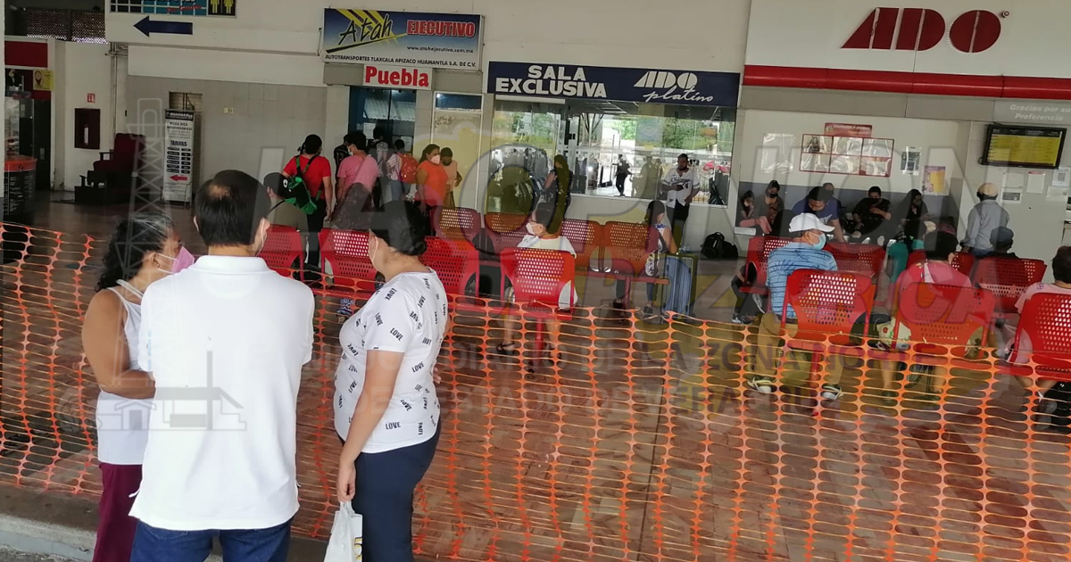 Inicia éxodo de turistas al cierre de la Semana Santa 2022