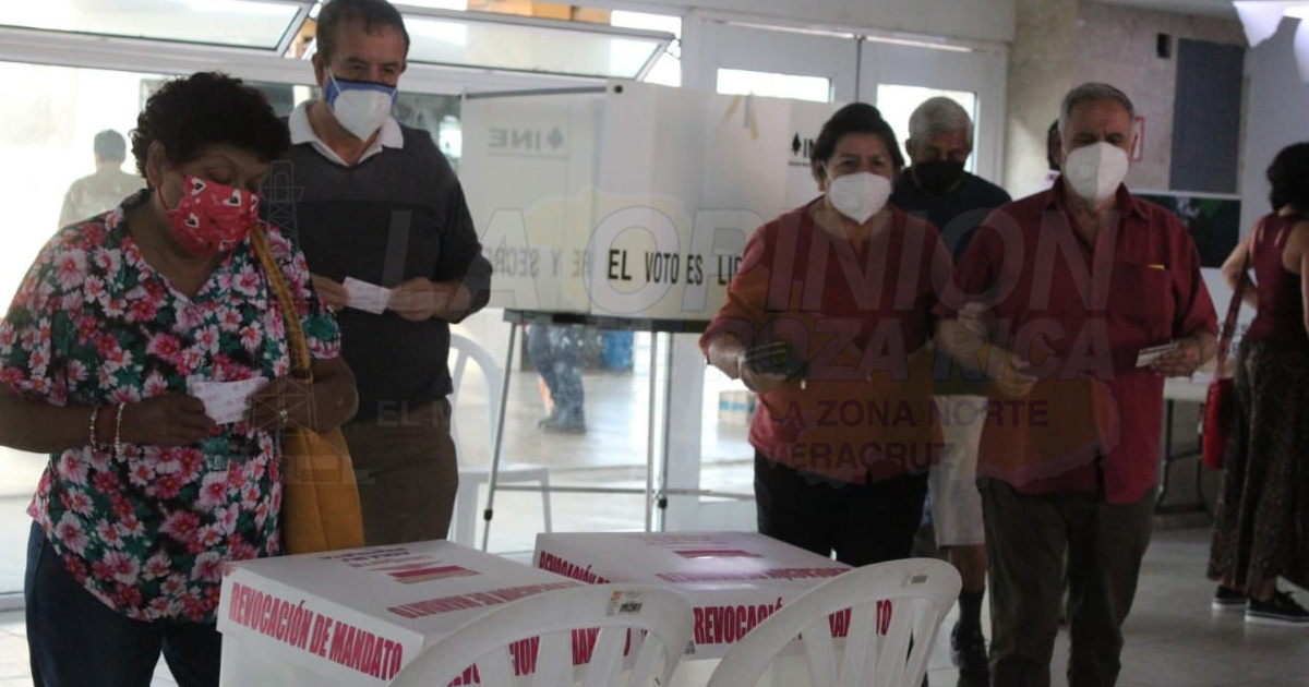 Casilla especial luce abarrotada