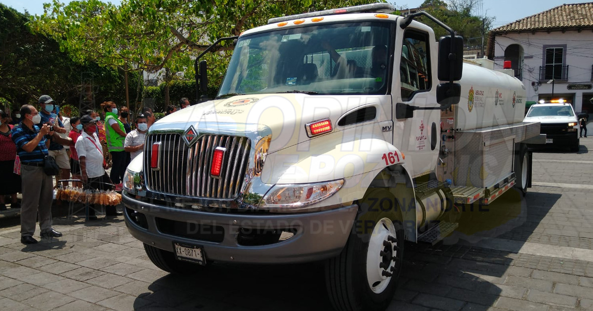 Refuerzan parque vehicular de Protección Civil