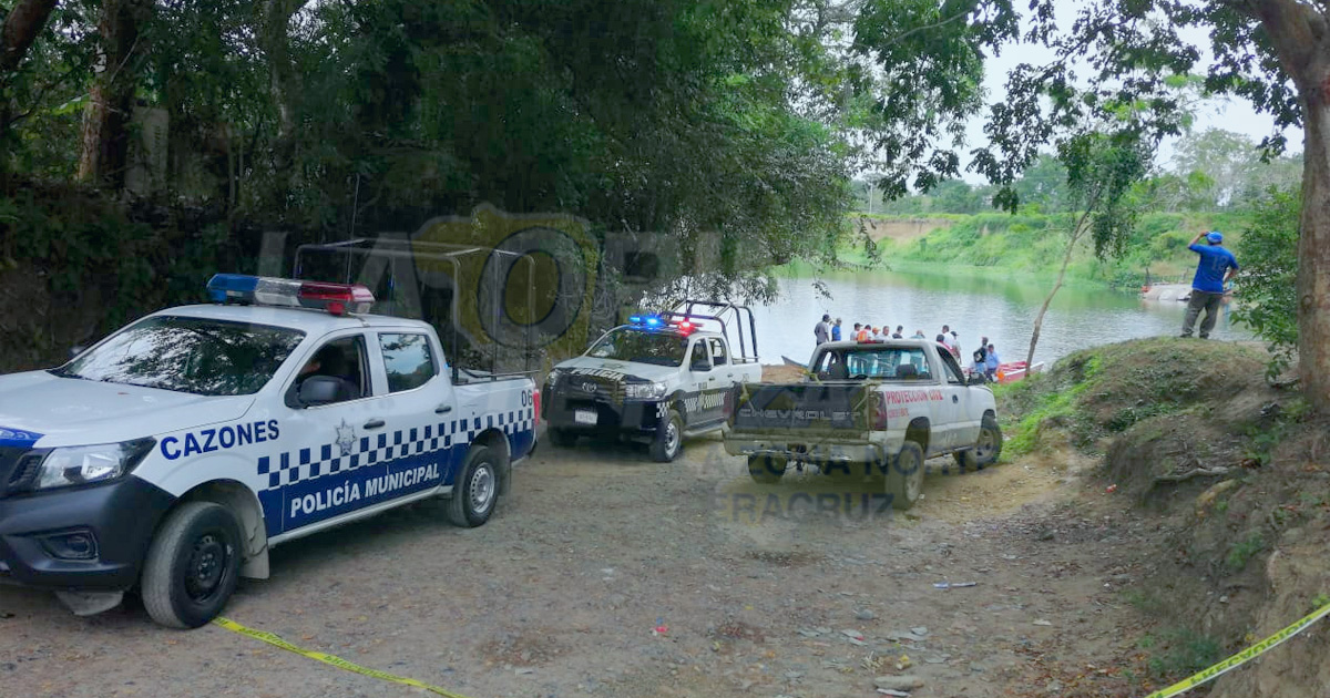 Suspenden servicio de la balsa en Bajo Grande Cazones, que lleva a playa Chaparrales, hasta nuevo aviso