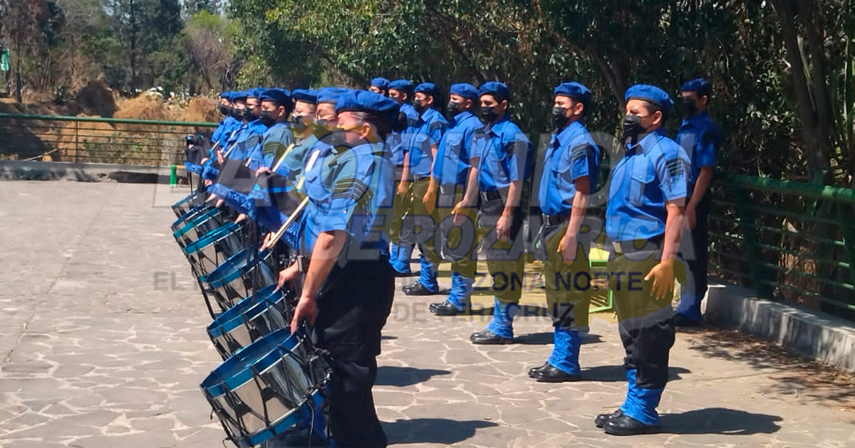 Tecolutla sede de encuentro nacional de bandas de guerra