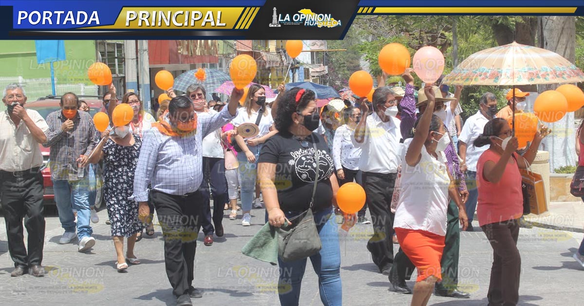 Trabajan sin goce de sueldo Trabajan sin goce de sueldo