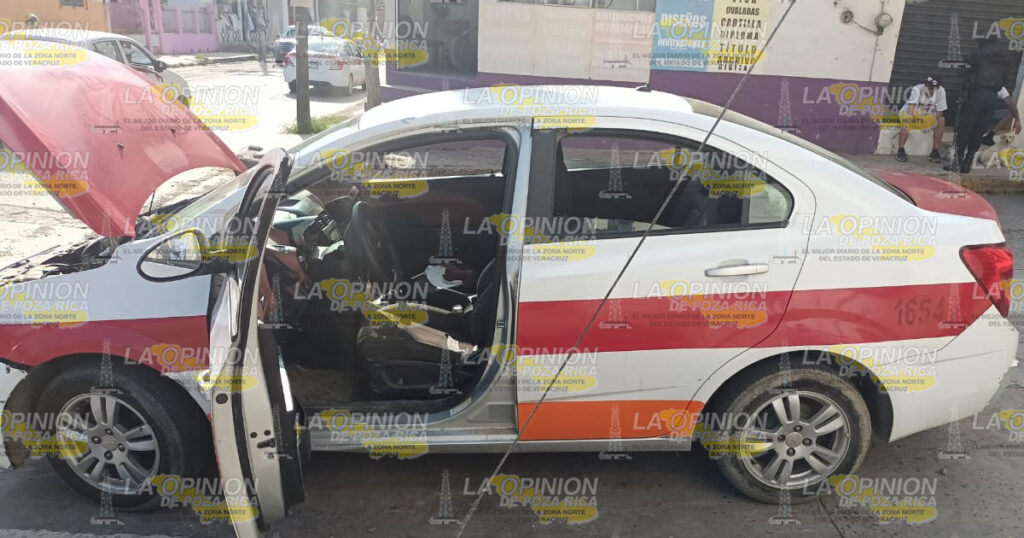 Traía coche robado rotulado como taxi, en Tuxpan
