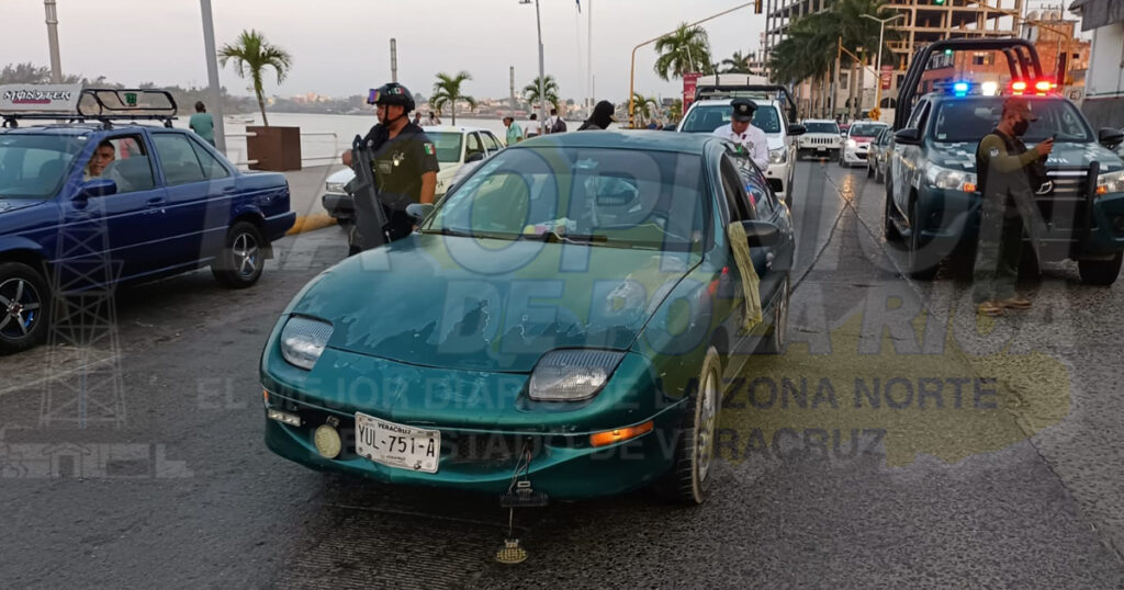 Aparatoso choque por alcance en Tuxpan