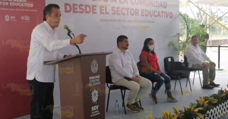 Apoyos a 76 escuelas dañadas por Grace