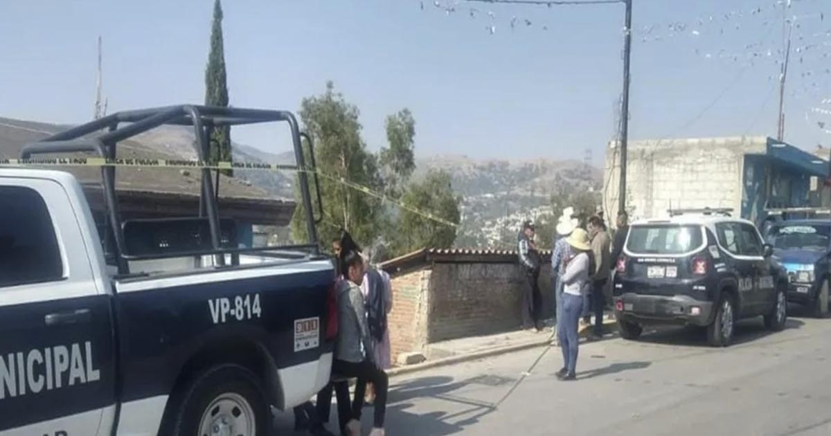 Asesinan a joven a puñaladas en San Andrés Azumiatla, Puebla Asesinan a joven a puñaladas en San Andrés Azumiatla, Puebla