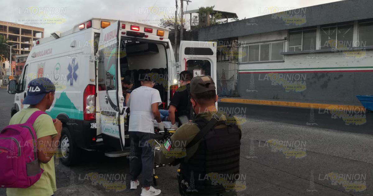Atropellan a estudiante del CETIS 111 Atropellan a estudiante del CETIS 111 4