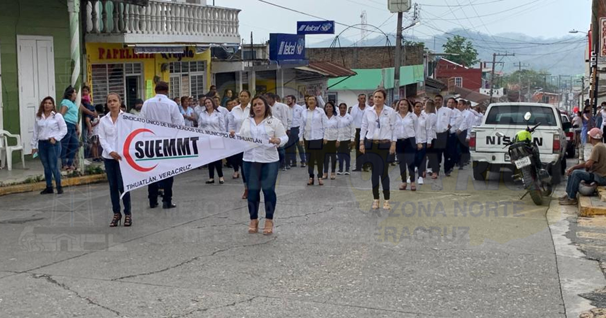 Conmemoran 109 aniversario del Día del trabajo en Tihuatlán