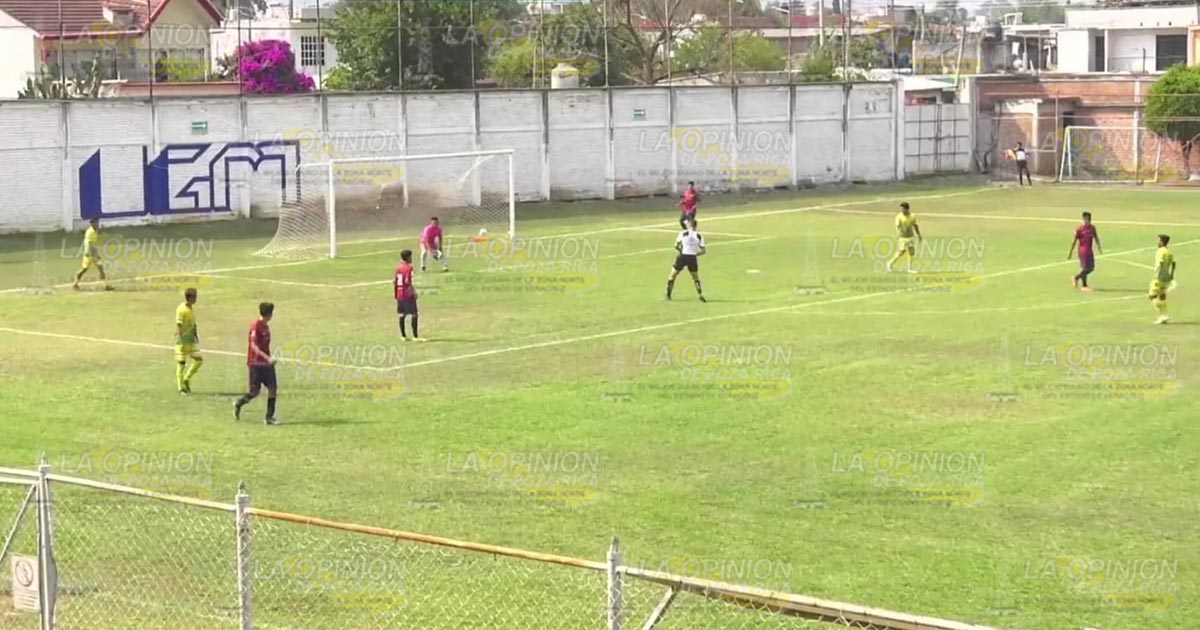 Delfines UGM saca empate